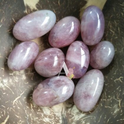 Lavender Rose Quartz Tumble Stone Batu Kristal Kuarsa
