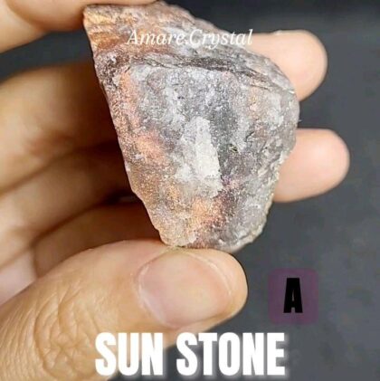 SUN STONE Raw Crystal BLACKCURRANT
